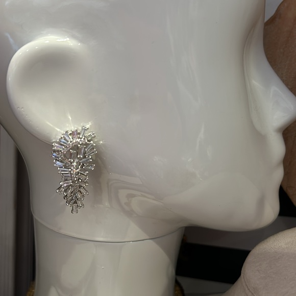 Cubic Zirconia Paisley Baguettes Earrings-Boutique - Picture 3 of 9